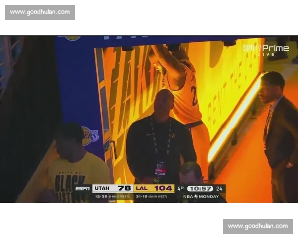 詹姆斯回应提前离场争议：职业球员的身体管理哲学